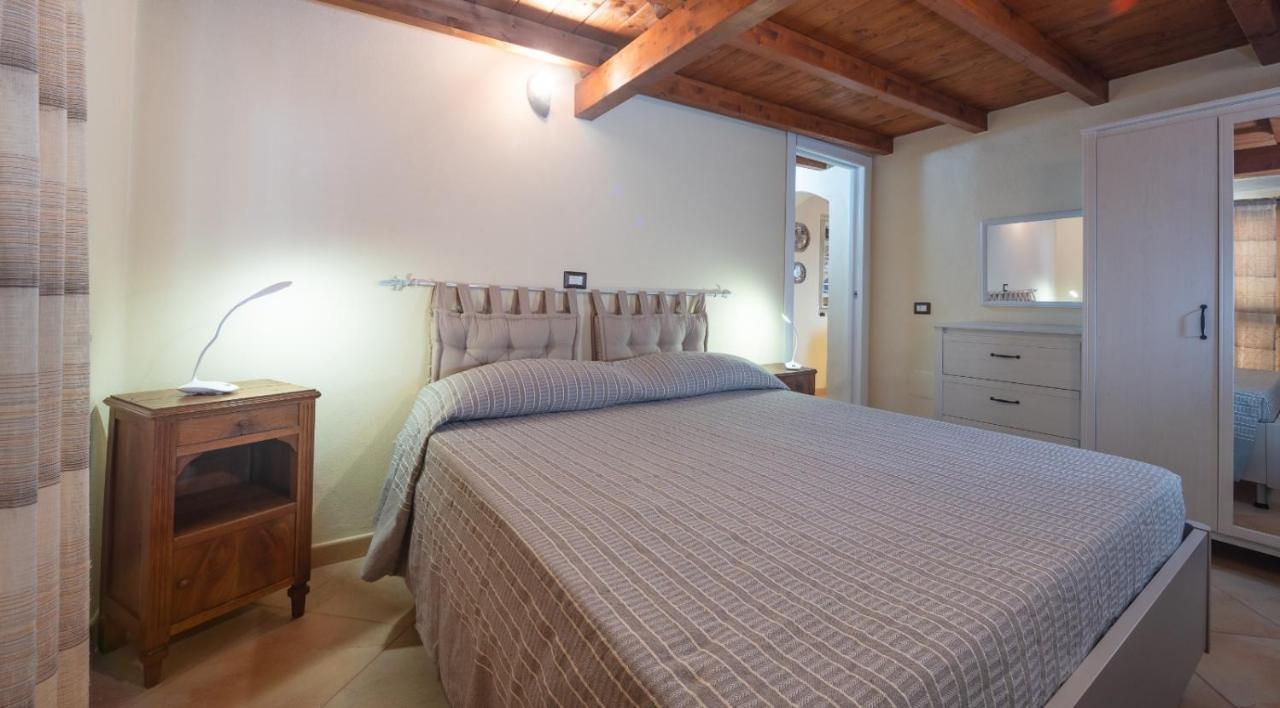 Casa Vacanze " Is Meris " Capitana Luaran gambar